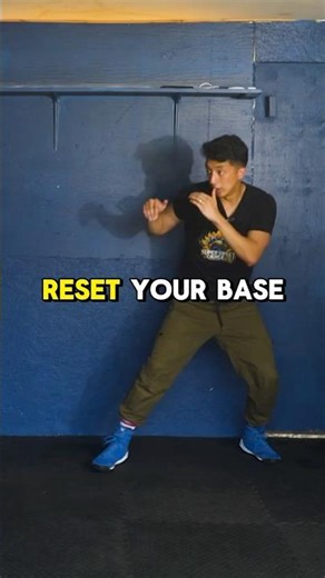 Master the Step-Back Jab! Stay Explosive While Moving Back #boxing #boxingtraining