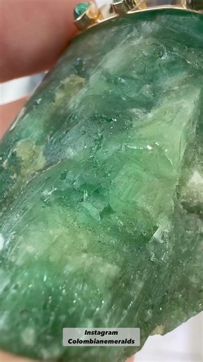 983K views · 10K reactions | The Jesus Christ with Crown rough...