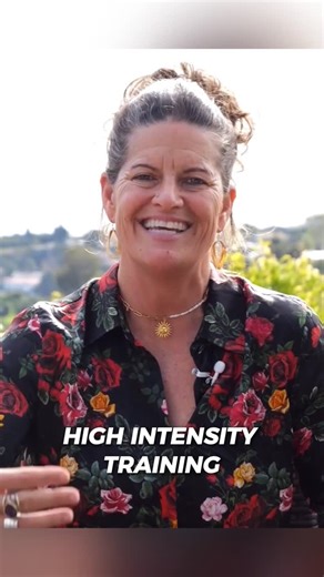 Dr. Mindy Pelz on Instagram: "Feel like your workouts aren’t burning fat like they used to? Short bursts, just 3 minutes, of intense cardio can stimulate this hormone and finally shift the “padding” so many of us feel post-40. Why? Because this turns on growth hormone, your body's natural fat burner. It’s especially powerful for shifting menopausal weight gain and that stubborn belly fat. I’m seeing it in my own workouts, and members of my Reset Academy are seeing it too. Your fat-burning potent