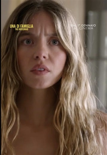 Nina e i suoi piccoli problemi di gestione della rabbia ❤️🔪 Una Amanda Seyfried così pazza non l'avete mai vista. #UnaDiFamiglia - #TheHousemaid vi aspetta dal 1° gennaio al cinema. @leonefilmgroup #soloalcinema #cinematok #davedere