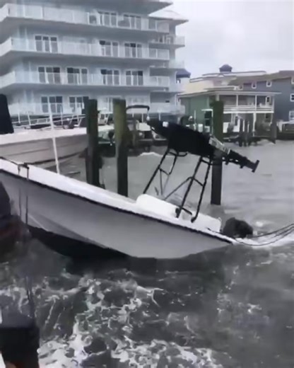 2.2K views | That’s some expensive storm ☔️ #boats #boatfails | Boat Fail | Facebook