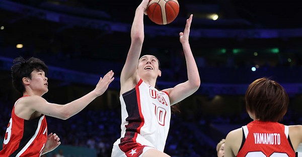 Basketball - W USA v Japan. Group C. Paris Highlights