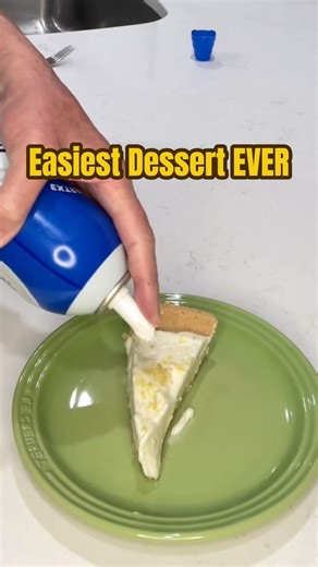Easiest Dessert Ever 🍋 #dessert #pies #easyrecipe