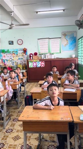 The first-grade students are so cute!