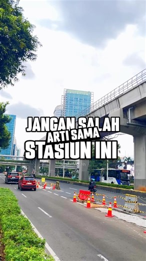 Tau kan nama stasiunnya apa?