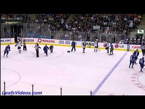 LEAFS FANS THROW WAFFLES AT LEAFS GAME