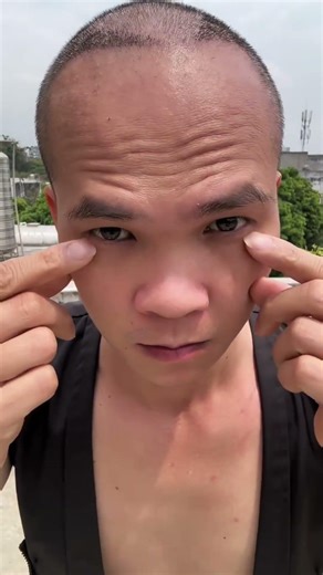 टकलू अंकल ने मोति को आंख से निकाल दिया😂#shortvideo #viralvideo #shorts #trendingshorts