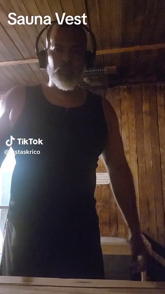 Are you having trouble losing weight? Use the Sauna Vest. It's perfect to wear under any clothing and still lose weight around waist and body.