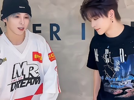 杨泰瑞x 贺鑫隆 《pump !t up》challenge 像火山一样爆发吧！We got the pump pump pump