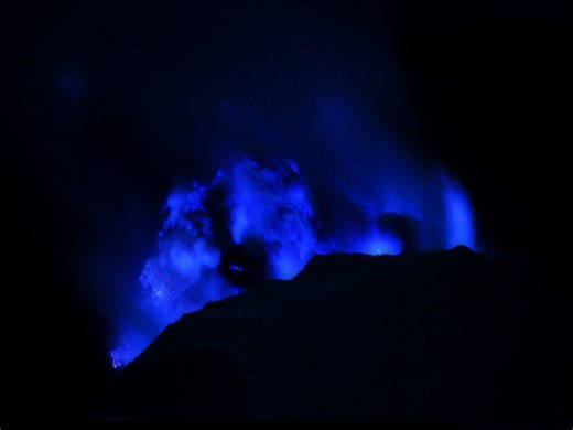 This Indonesian Volcano Spews Blue "Lava"