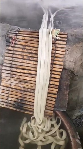 The Science of Chewy Noodles: Starch Gelatinization Explained