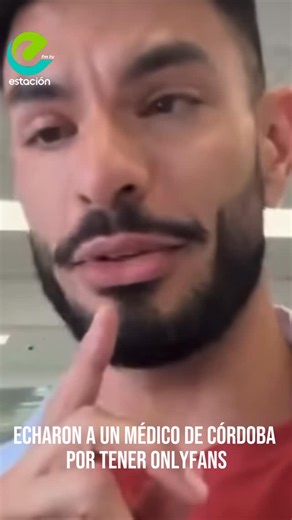 Radio Estación FM on Instagram: "👨‍⚕️📱 Un médico aseguró que perdió su trabajo como profesional de la salud en La Calera (Córdoba) luego de que trascendiera que tenía un perfil en la plataforma OnlyFans. 🎥 A través de un video difundido en redes sociales, explicó que le informaron que su actividad en esa plataforma era “incompatible” con su función en el ámbito de la salud pública. Además, cuestionó las condiciones laborales y los honorarios que percibía. 🏛️ Desde el municipio señalaron que