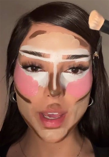 Expert Tips for Flawless Makeup Blending