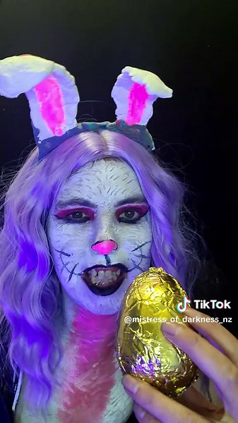 Understanding Cat Behavior: From Bites to Playful Moments