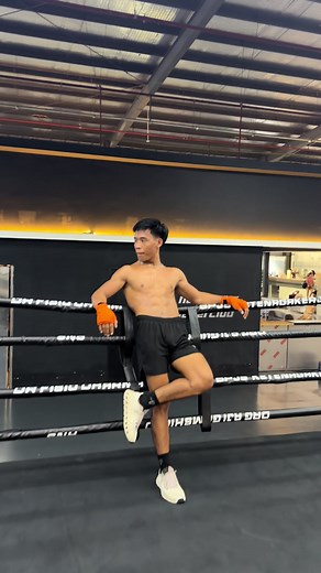 Yang bilang ayam betutu,lihat tgl 6 siapa yang bakal jadi ayam betutu 😏👊🏻🔥#edyboxing🔥🥊