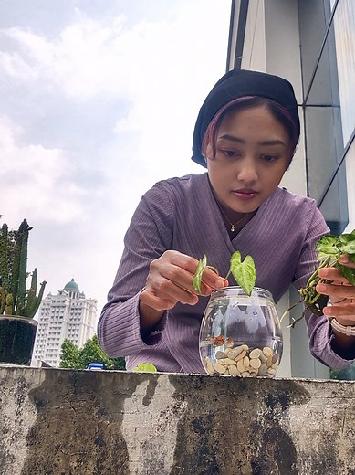 saynisa (@nisayyida)’s videos with suara asli - Via Isemelia - ☘🌹 Vimeylia ☘️