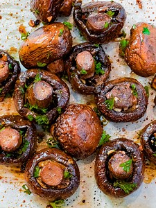 Easy Roasted Mushrooms with Garlic and Soy Sauce