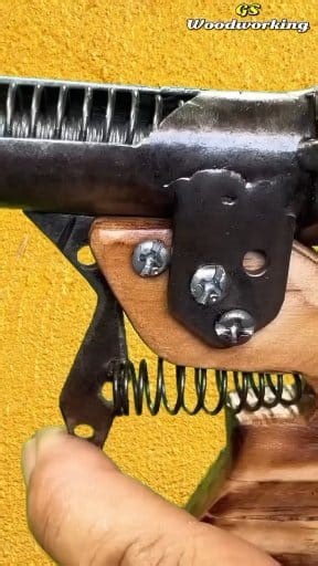 DIY Spring Metal Invention #reels #fb #diy #invention #metal #tools #crafts | GS Woodworking