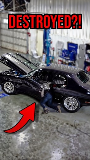 35K views · 775 reactions |  Classic Car Destroyed in Seconds - Mechanic and Car Fails #FailCompilation #mechanicproblems #parody #fails #carguy #carfails #mechanic #funnyvideosclips #automotive #featured | The Noob Mechanic | Facebook