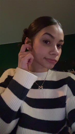 ava g (@definatleynotava)’s videos with original sound - vikkvzn