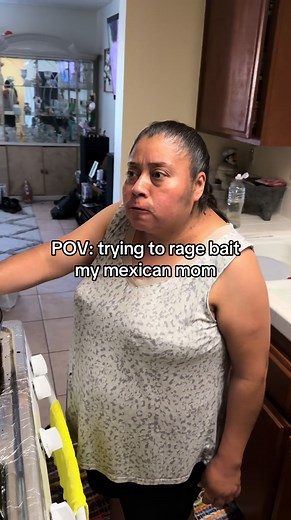 She was already mad at me and my sister 😭🙏 @𝓔𝓶𝓮𝓵𝓲 #fyp #foryou #foryoupage #relatable #mexican