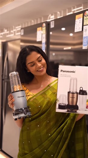 Lakshmi Priya on Instagram: "This Christmas, unwrap BIG SAVINGS + FREE GIFTS at VIVEKS Enjoy up to 70% OFF on home appliances and electronics! 🎁 Free Gifts on Purchase ✔ Washing Machine – Rainbow / Borosil Sets ✔ Refrigerator – Borosil Set / Panasonic Blender ✔ Air Conditioner – Borosil 3 pcs ✔ TV – Backpack / American Tourister Trolley ✔Upto Rs.30,000 cashback offer ✔Assured gifts on your purchase Hurry! Make your festive shopping extra rewarding #Viveks #ChristmasOffer #ChristmasSale #