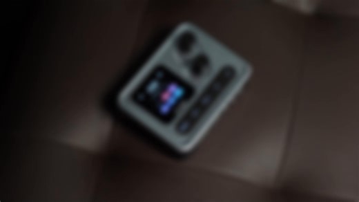 M-VAVE POCKET AMP Panel Introduction Effects Pedal: M-VAVE POCKET AMP POCKET AMP Features: ● Sampling Rate: 44.1kHz/24-bit. ● 6 built-in effects modules, 80 preset sound slots (40 factory presets), 20 amp simulation slots (supports AmX Data files), 20 cabinet simulation slots (supports third-party IR--1024/2048), and supports effects chains with customizable effects module order. ● 4 dynamics effects, 7 modulation effects, 5 delay effects, and 6 reverb effects. ● BANK mode. ● Built-in tuner. ●US