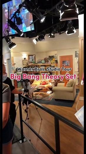Warner Bros. Studio Tour. Big Bang Theory Set. Friends Set. Burbank, CA.