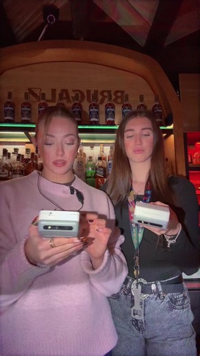 @nadiaag22 el datáfono es un cacho de payo