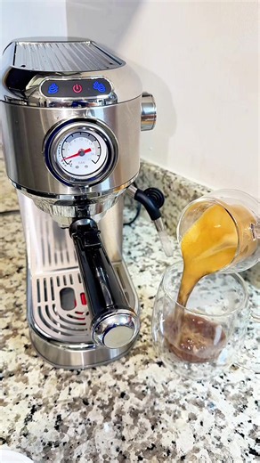 How to Make Freshly Brewed Coffee at Home
