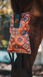 This weekend don’t forget to refresh your tails and your emails 🙌🏻 — Warmer weather means more flies and more swishing. A quick replait is all you need to do to keep those tails in good nick 😉 — I’m hoping to get emails out this weekend to everyone who applied for a Brand Ambassador position. I’m so incredibly grateful to each and every one of you who applied, it means so much to me that so many of you love BMC just as much as me! | Blue Mountain Cowgirl