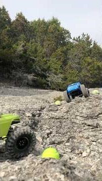 V1 vs v2 coming🔜‪@Mr_Sirsiah3993‬ #gnrcc #crawlfiends #vanquishproducts #vrdstance #rccrawler