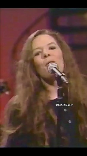 What I Am: Edie Brickell Live in 1988