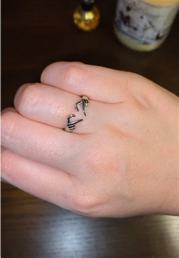 Adjustable heart shaped ring #fashiontiktok #promisering #couplestiktok #ootd