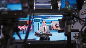 Calling all future journalists! Assistant Professor of Journalism Rich Manieri shares all the Asbury Media, Journalism and Digital Storytelling department has to offer, including a high-end student broadcast space. Become an ambassador of truth and prepare for your future in journalism at Asbury! 🎥🗒️ #AsburyUniversity #Collegelife #Journalism #AU #Asbury #Truth #Faith #HigherEducation | Asbury University