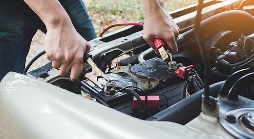 Démarrer sa voiture avec des câbles : voici nos conseils !