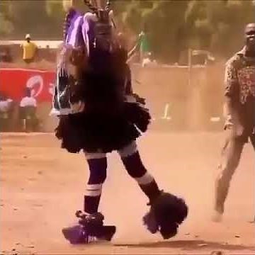 African shuffle dance [Masque Zaouli Cote D'Ivoire]