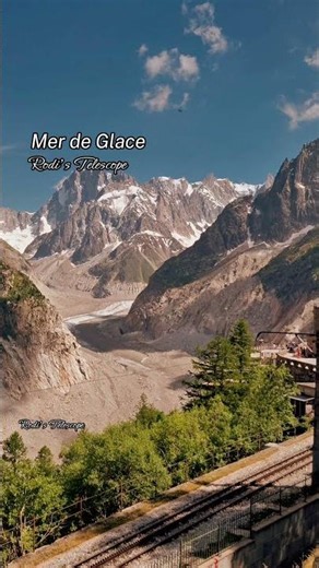 Mer de Glace (Ice Cave), Montenvers, Chamonix, Haute-Savoie, France 2025.