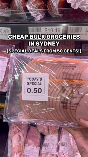 Cheap bulk buys in Sydney! 🥩 From fresh and frozen meats, seafood and heat-and-serve foods for parties and entertaining, all at cheap prices, this grocery store has got you covered! 😋 Some specials start from only 50 cents! Different specials every day. When we visited them there were deals like: 1 kg ham for $0.50 $1.99/kg chicken wings for 15kg bulk pack Frozen bone marrow $3/kg Economy rump $13.99/kg .. plus more special deals! Share this video to your mates who love cheap groceries. Follow