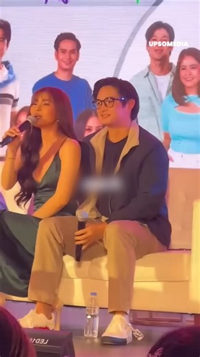 345K views · 811 reactions | His quick and supportive reaction not only avoided an uncomfortable situation, but also earned him the applause of everyone present… | Positive | Facebook