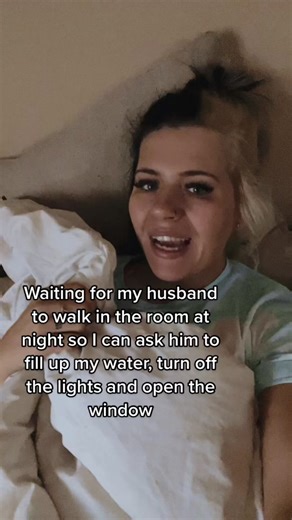 #isitbedtimeyet🤷🏻‍♀️🤣✌🏼 #SearchForWonderMom #bluecollarhusband #bluecollarman #wifethings😜 #bedtimeroutine