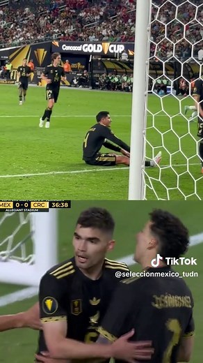 😡 ¡Hasta Johan Vásquez tuvo que intervenir para separarlos! 😳😨 📺 Recuerda que el camino de #MexicoPorLaCopa y que TODA la #CopaOro se vive en tu #VeranoFutbolero a través de VIX y TUDN 🤩🇲🇽