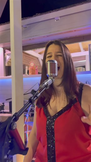 6.4K views · 200 reactions | S'YlleN pop rock music  hier soir au Le Colisée une ambiance de folie  Corinne in Corsica - vidéo  | Corinne in Corsica | Facebook