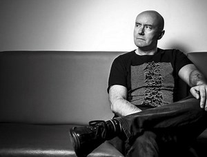 Authors Irvine Welsh and Bret Easton Ellis are creating new drama series ‘American Tabloid’