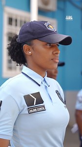 Hoje o dia foi marcado pela celebração da força e a determinação das mulheres cabo-verdianas! 🇨🇻💪 A competência e a dedicação mostram que não há limites para o que podem alcançar. Um país mais seguro e inclusivo é construído com a participação de todos! #GovernoEmAção #CaboVerde #ÉDoGoverno #ÉParaTodos #DiadaMulherCaboVerdiana | Governo de Cabo Verde