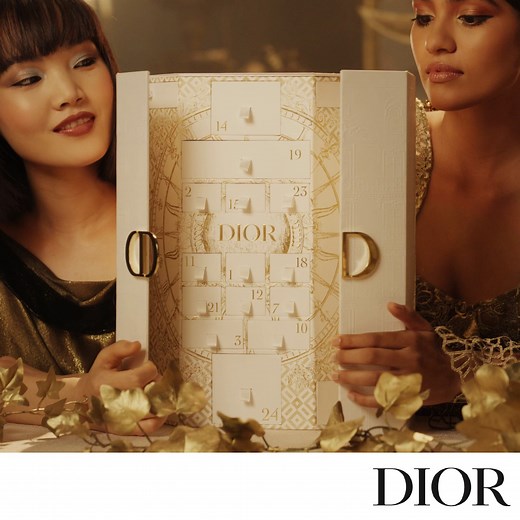 DISCOVER THE DIOR ADVENT CALENDAR: LE 30 MONTAIGNE Every day in December, (re)discover the House's iconic creations, 24 Dior surprises to keep you waiting until the big night. #giftthediordream #diorholiday Available exclusively on dior.com and select boutique. | Dior