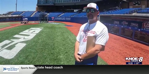 Lane Burroughs signs five-year contract extension