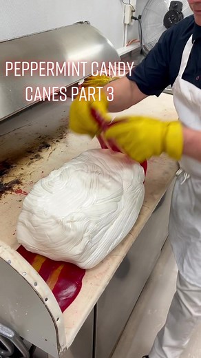 adding the red stripes to our peppermint candy canes #MyBrawlSuper #ShareTheMagic #SnowballFightAgainstHunger #JBLGreekOut #fypシ #foryou #candycane