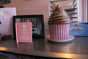 Bakery Brings Sweet Treats to Maple Avenue