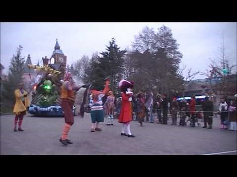Disneyland Paris - Once Upon A Dream Parade (January 2012)
